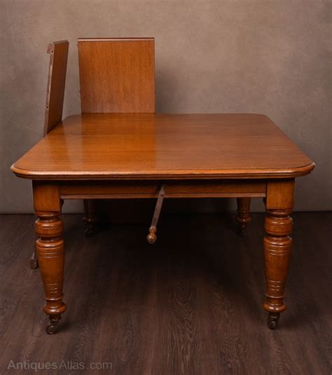Every madera table will feature its own natural and distinct knots, patterns, whorls and woodgrain. Victorian Oak Extending Dining Table - Antiques Atlas