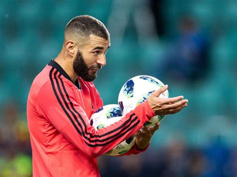 Benz, monsieur) in lyon, france geboren. Ligue 1 » News » Neue Krimi-Vorwürfe gegen Karim Benzema