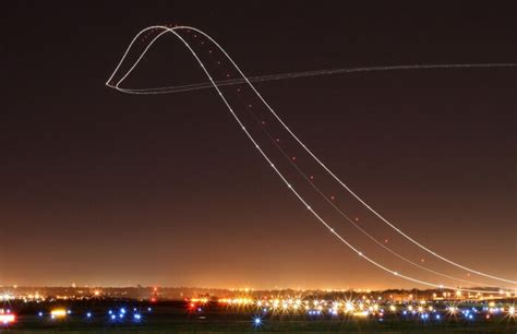 16 Long Exposure Photos Of Airplanes Taking Off