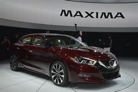 Latestcarnews Nissans Stunning All New 2016 Maxima Revealed In New York