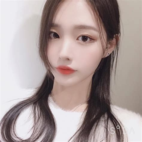 Image May Contain 1 Person Selfie And Closeup Ulzzang Makeup Girl Korea Ulzzang Korean Girl