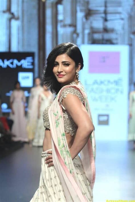 Shruti Haasan Photos At Lakme Fashion Week Actress Album