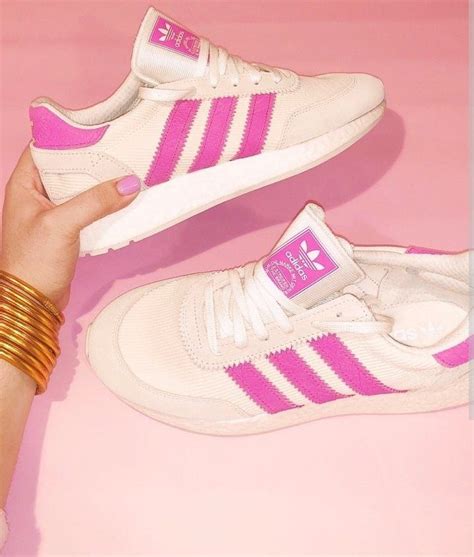 30 Cute Outfits With Adidas Shoes For Girls To Try This Year Cute