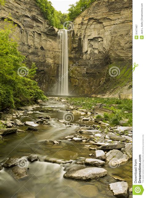 Waterfall And Gorge Stock Image Image Of Outdoor Motion 31477467