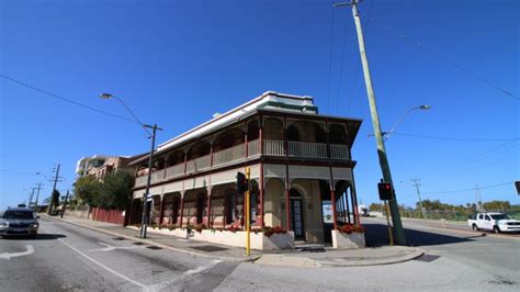 South Fremantles Historic Newmarket Hotel Now A Home For Aspiring