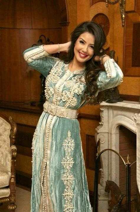 Cérémonie de lancement des 55ans à la soirée. Caftan marocain, Caftan, Robe de soirée orientale