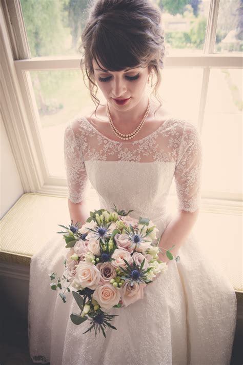 Mutual Weirdness 'Tinder' Wedding With A Vintage Vibe: Sean & Freya