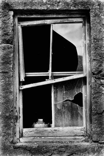 32 Creepy Abandoned Broken Windows And Doors Window Photography Broken Window Windows