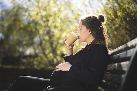 Pregnant Woman Shamed For Drinking Coffee