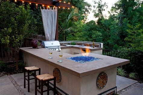 Great savings & free delivery / collection on many items. These 11 Outdoor Kitchens Are What Summer Entertaining ...