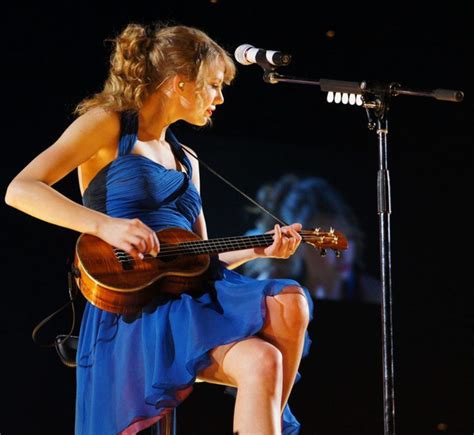 Taylor swift has become country music's biggest mainstream star, thanks in part to a stellar production team. Taylor Swift "Speak Now" World Tour - Susan Hilferty