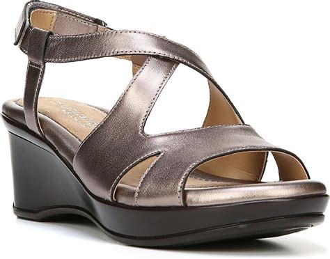 Amazon ナチュライザー シューズ サンダル Naturalizer Vilette Wedge Sandal Bronze Lea [並行輸入品] ファッションサンダル