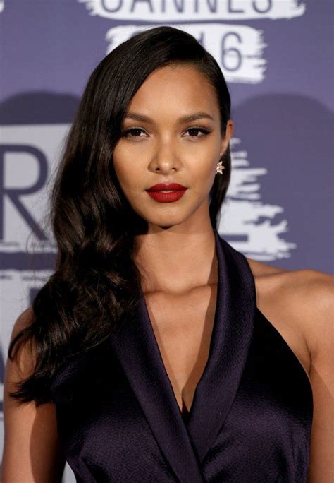 Brazilian Angel Lais Ribeiro Heats Up Cannes With Not 1 But 2 Chic