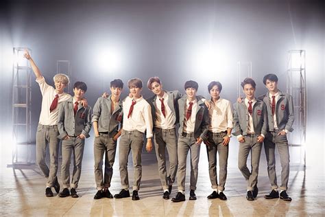 These boys blew me away with their charm, wit and acting in 'exo next door' in a way that i was not bodily prepared for. EXO - LOVE ME RIGHT MV/LYRICS/DOWNLOAD/HD CAPS | FISHMEATDIE