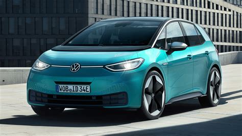 Vw Id3 Ev Revealed With 3 Battery Sizes 205 To 341 Mile Ranges