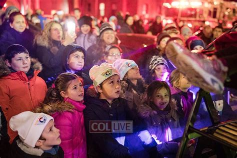 500 Attend Chanukah Tradition In Forest Hills Queens
