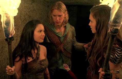 The Shannara Chronicles Amberle Elessedil And Eretria With Wil