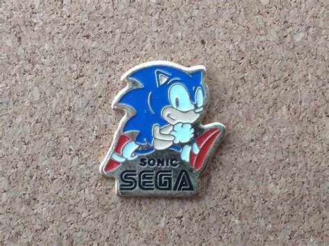 Vintage Sega Sonic The Hedgehog Pins Sonic Sonic 2 Sonic And Etsy