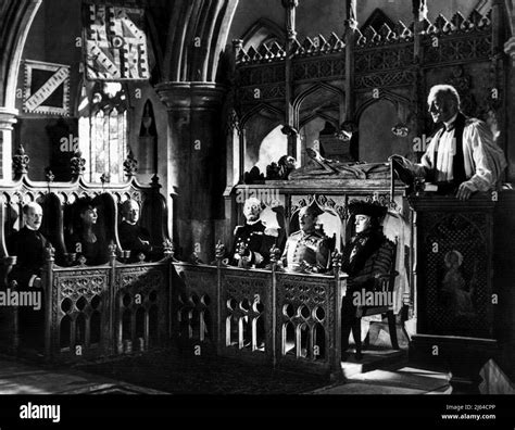 Alec Guinness Kind Hearts And Coronets 1949 Stock Photo Alamy