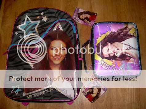 New Nickelodeon Tori Vega Victorious Backpack And Lunch Boxbag Back To