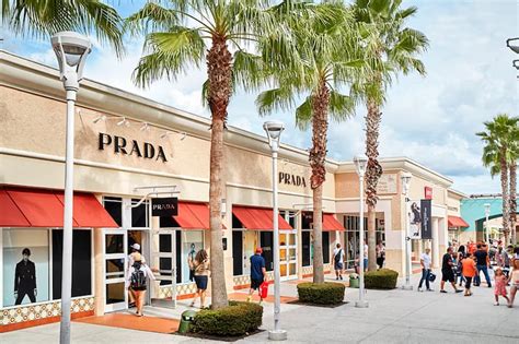 Orlando Vineland Premium Outlets Outlet Shopping Mall On Vineland Avenue Go Guides