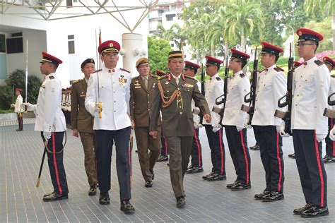 Commander Of The Royal Brunei Armed Forces Makes Introductory Visit To