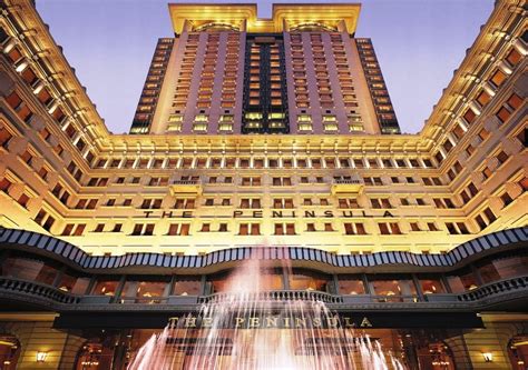 Condominio makishi：國際通旁，超方便又便宜的舒適又有點時髦的公寓式酒店。 價格低｜停車場：收費｜泡湯：無｜泳池 價格中｜停車場：免費｜泡湯：無｜泳池：有｜海灘：無｜ 查詢房價｜住宿遊記. 關於香港半島酒店的八件事 | Tatler Taiwan