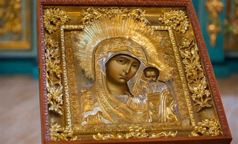 День памяти казанской иконы божией матери отмечают 21 июля. Молитвы Казанской Божьей Матери: Пресвятой Богородице ...