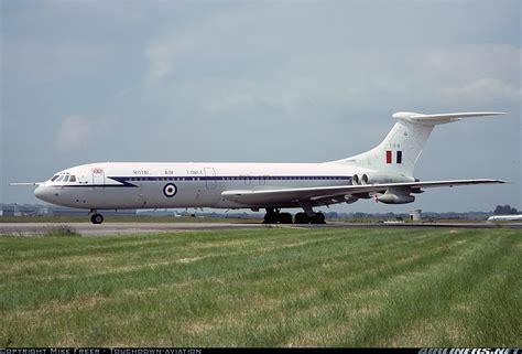 Vickers Vc10 C1k Uk Air Force Aviation Photo 1886334