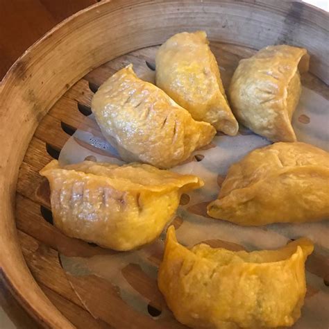 Place the pan with the momos in the pot. All that and DIM SUM. Prescription for Asian food. . 🍽Pork ...