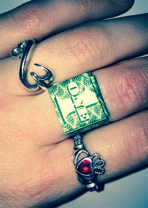How do you fold a dollar bill to make a ring? Dollar Bill Origami Ring : 12 Steps - Instructables