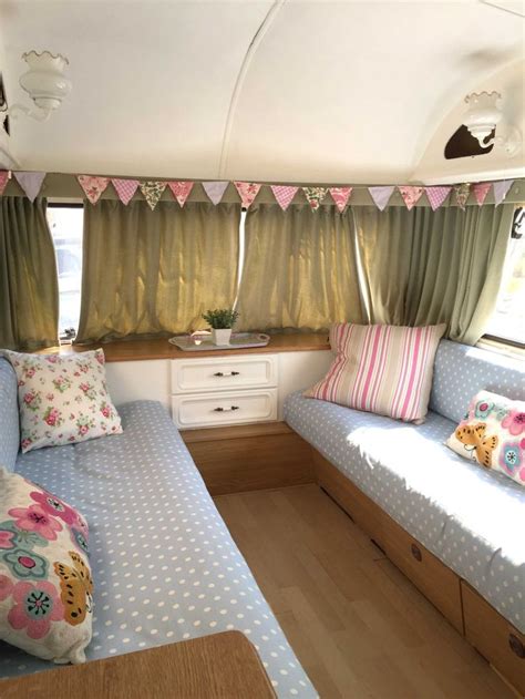 Or maybe it's because i've been seeing the cutest vintage caravans of late. The 25+ best Caravan interiors ideas on Pinterest ...