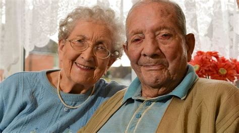 Britain S Oldest Married Couple Say Secret To Their 77 Year Long Marriage Is A Hot Meal Every
