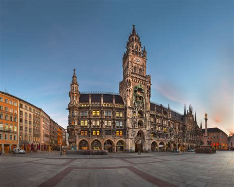 Panorama Of Marienplatz And New Townhall Munich Germany Anshar Images