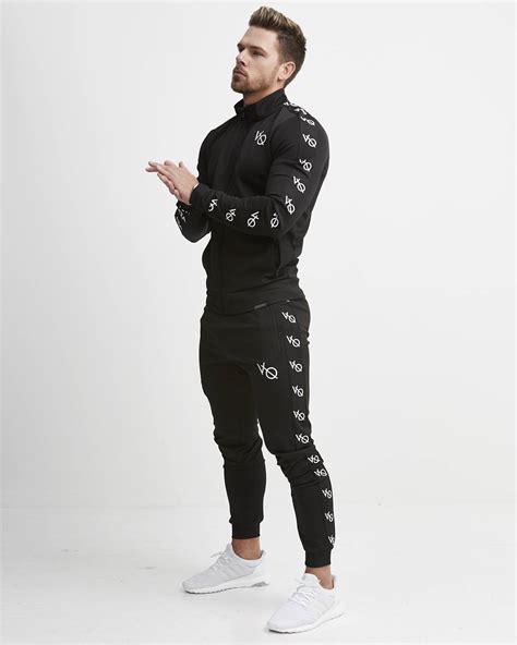 buy dropship products of sport suit joggers mens sets autumn winter men sport tracksuit running