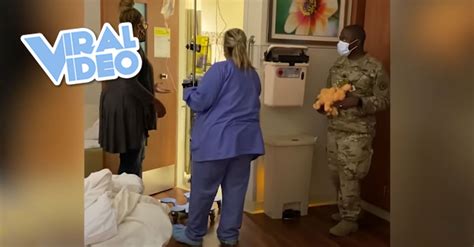 viral video a soldier surprised his pregnant wife