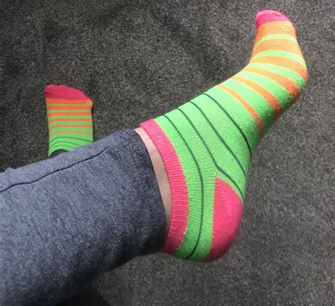 Pin Von Helmuth Ajun Auf Socks Ausgefallene Socken Socken Mode Für Frauen