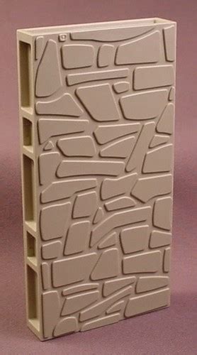 Playmobil Light Gray Wall Section With Stonework 1 Unit Wide 5221