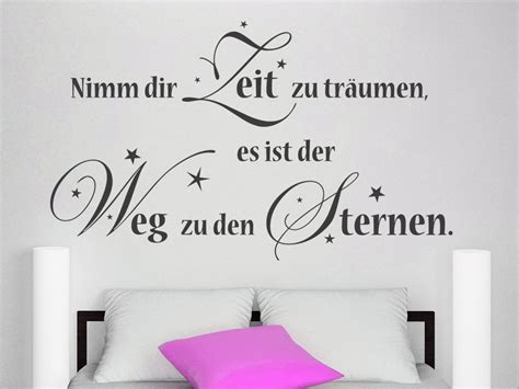 Vor allem über dem bett stellt es einen ganz besonderes blickfang dar. Wandtattoo Zu den Sternen | Wandtattoo.com