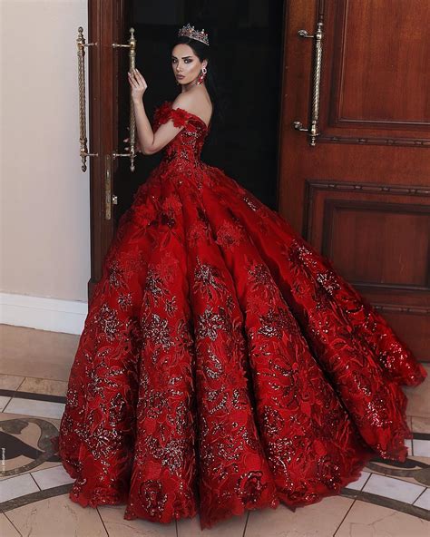 Vestido De Novia Rojo 40 Fotos Que Prueban El éxito Del Color