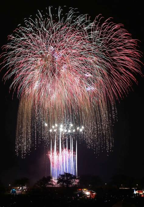 Tsuchiura All Japan Fireworks Competition