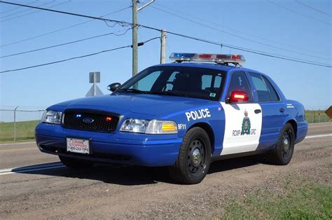 Ford Crown Victoria Police Interceptor Cvpi Royal Canadian Mounted