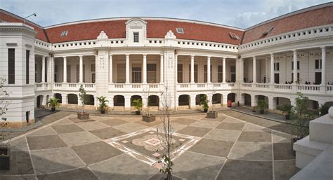 The main difference between the two categories is that rural banks. Museum Bank Indonesia in 2020 | Koloniale architectuur ...