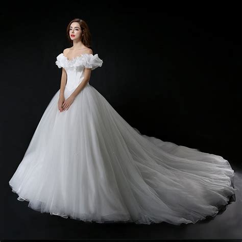 Romantic White Ball Gown Wedding Dress 2016 Tulle Butterflies Puffed