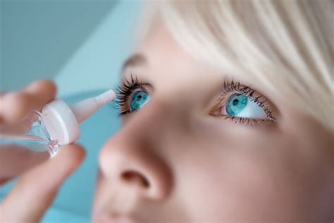 las lentes de contacto y el síndrome del ojo seco