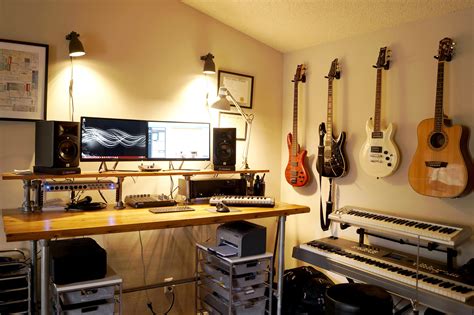 11 Must Haves For Your Home Recording Studio Infographic