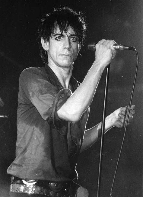 The group's original lineup consisted of leader ashley and members rise, eunb, sojung, and zuny. Iggy Pop, 1983 | The 80's | Pinterest | The o'jays, The ...