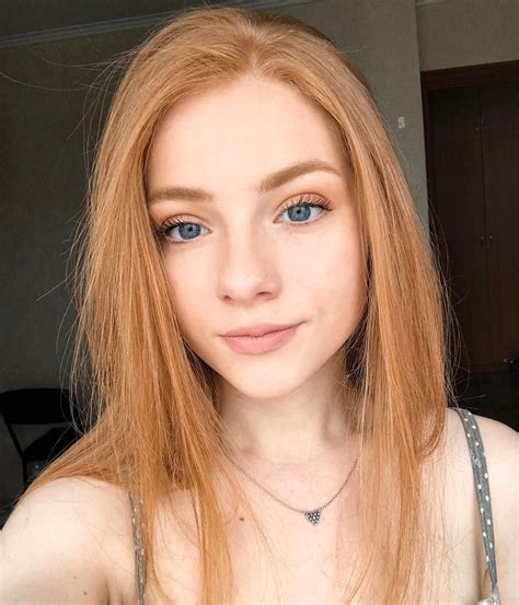 Julia Adamenko Photos Et Vid Os Instagram Beautiful Red Hair Beautiful