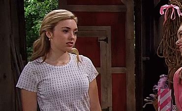 Peyton List Gifs Find Share On Giphy