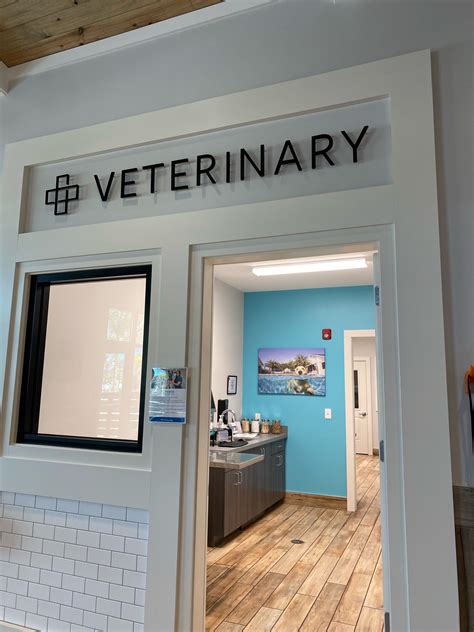 Bonita Springs Pet Boarding and Day Camp | Pet Paradise Bonita Springs